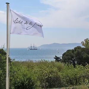 De La Fossette Hotel